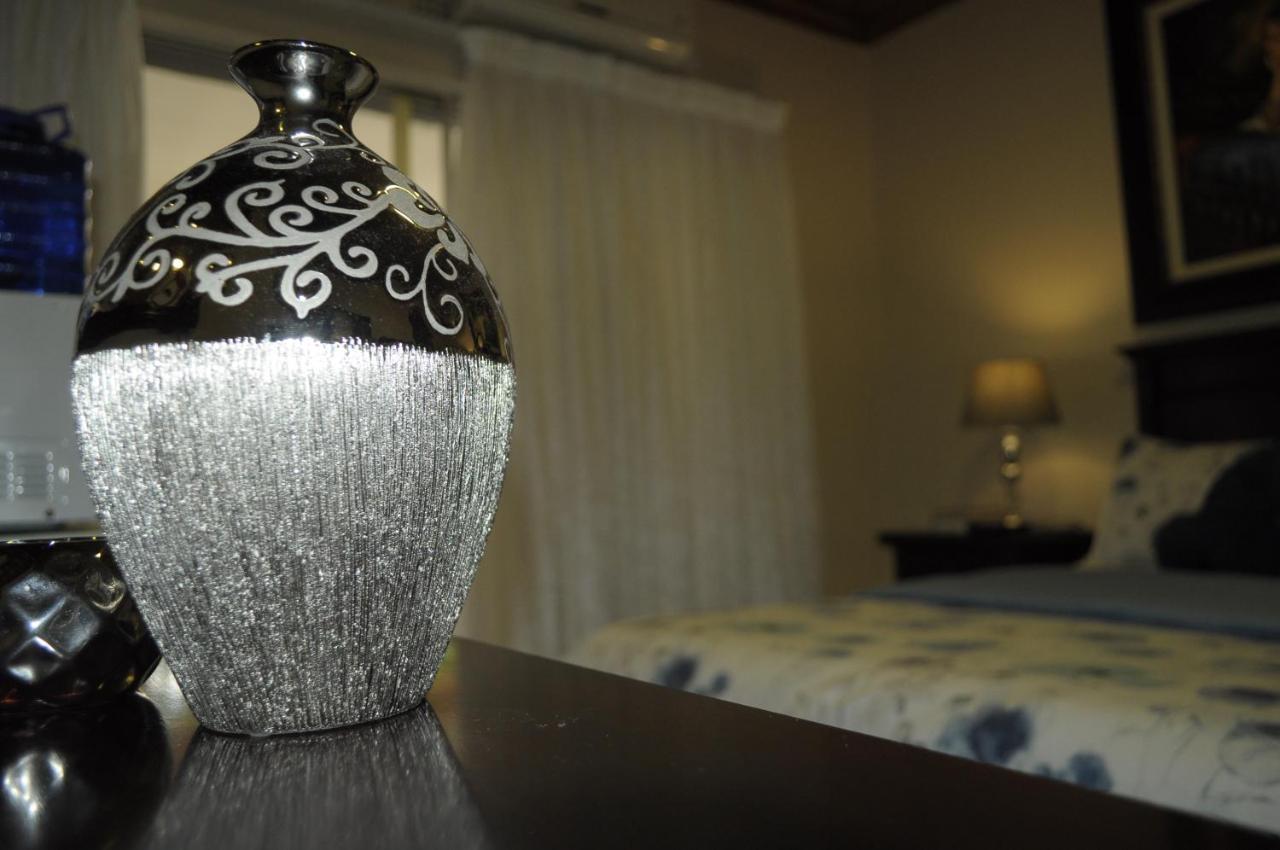@Home Guest House Rustenburg Esterno foto